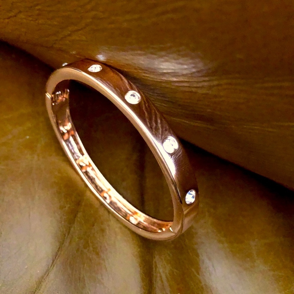 Copper-like stylish bracelet
